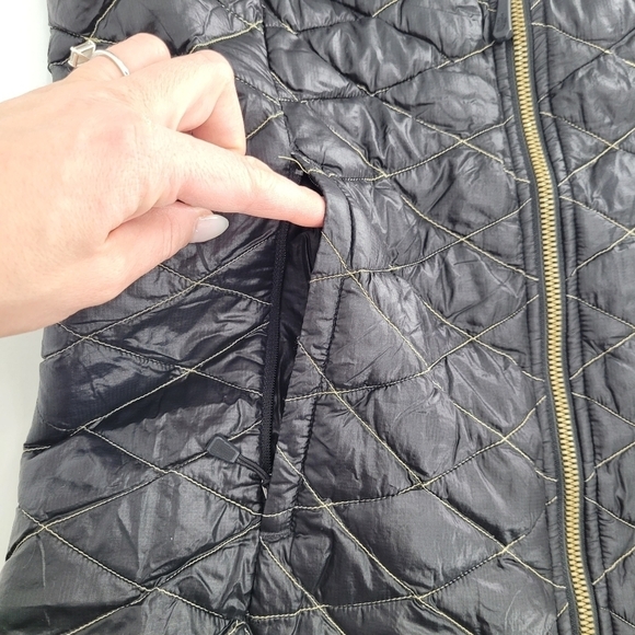 the north face womens thermoball black gold trekker vest light weight size small - Picture 9 of 14